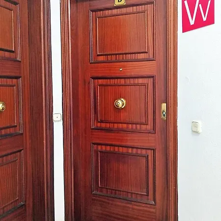 Cruz De Tenerife, Piso Centrico, Amplio Y Con Garaje *